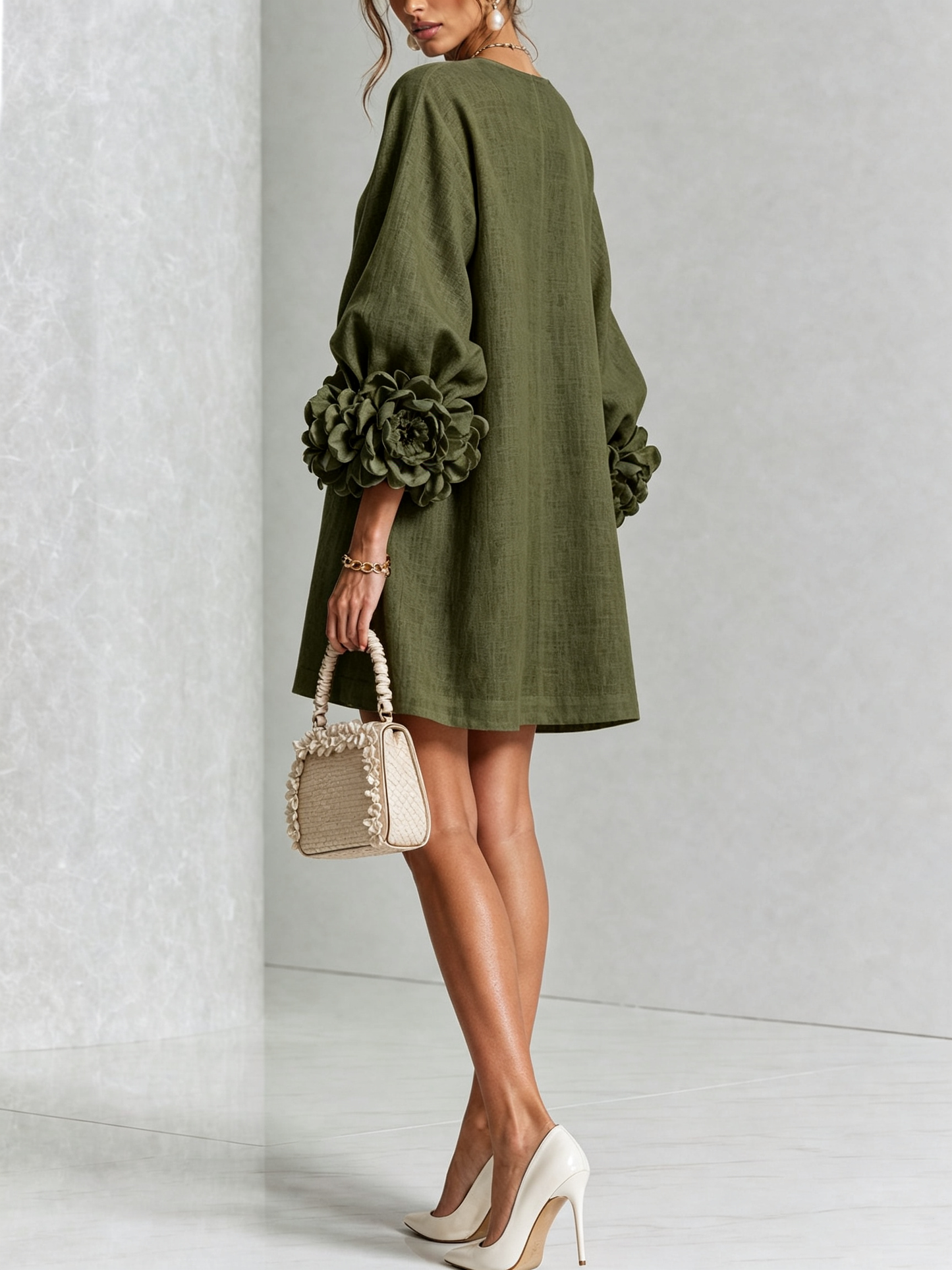 Robe Mini Éléonore – Blanche à Fleurs