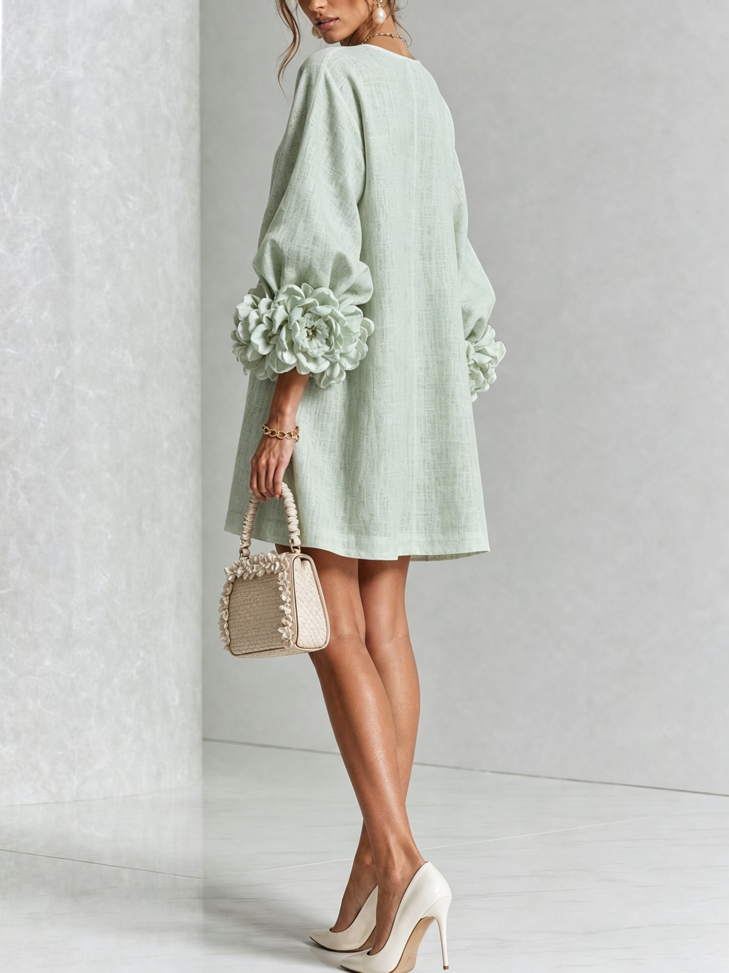 Robe Mini Éléonore – Blanche à Fleurs