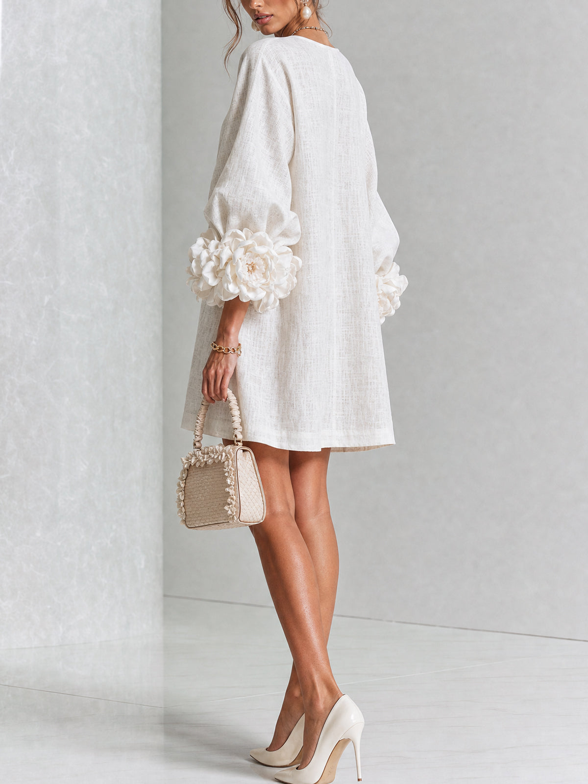 Robe Mini Éléonore – Blanche à Fleurs
